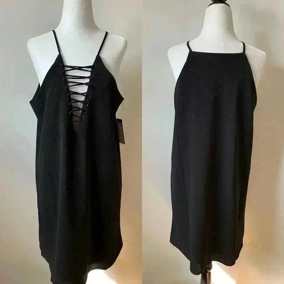 BNWT Brunette  the label women’s Helena black dress size S/M - Picture 2 of 3